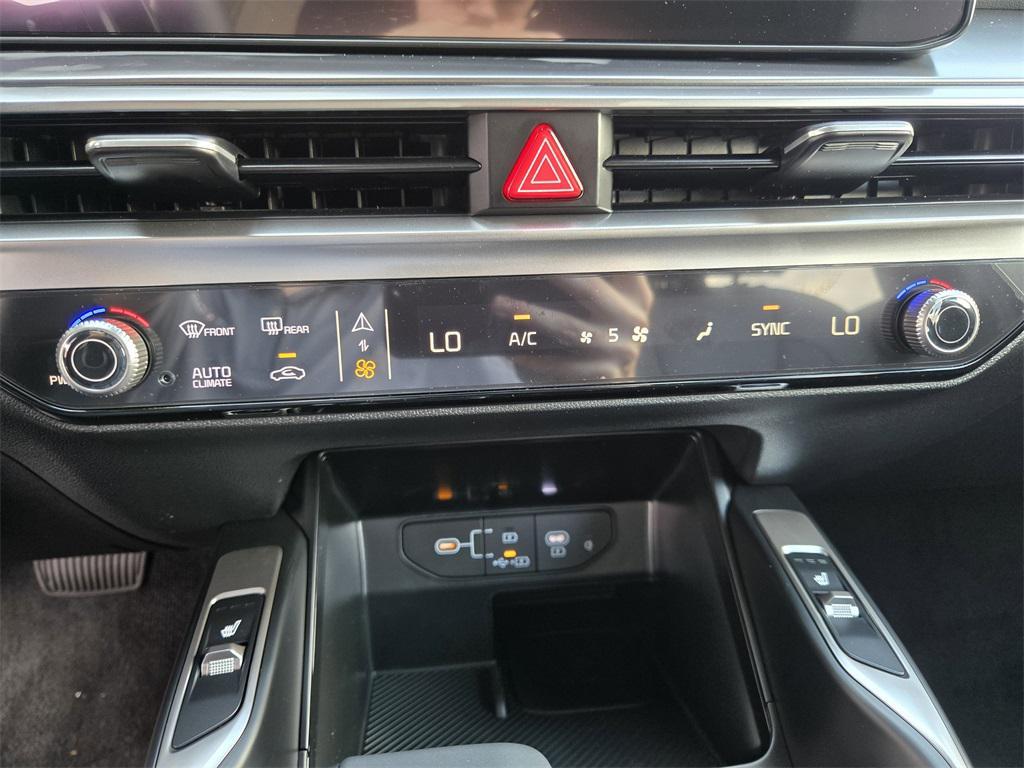 new 2026 Kia Sorento car, priced at $36,731