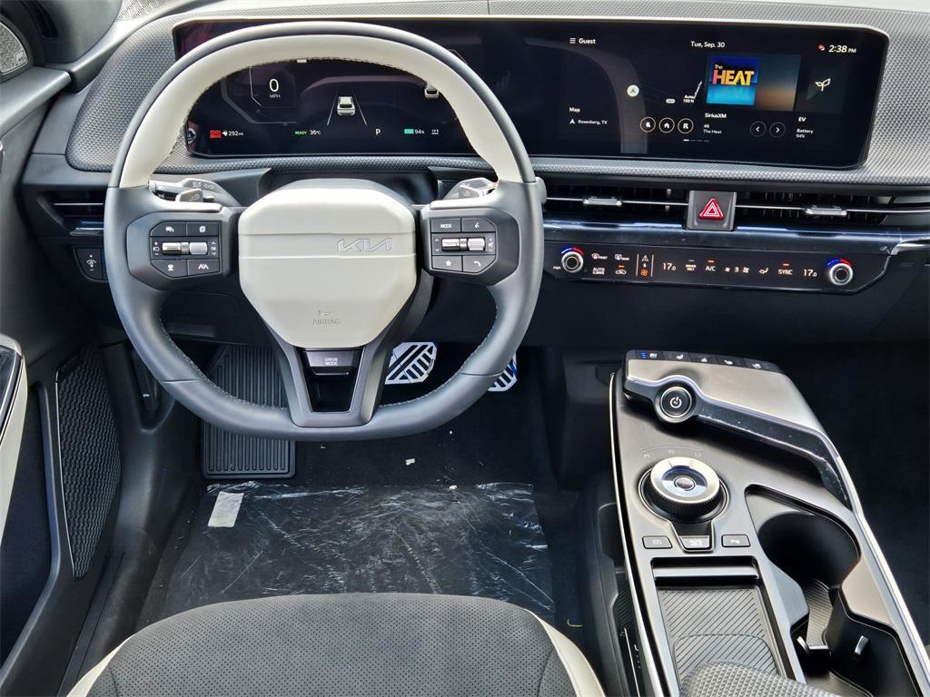 new 2025 Kia EV6 car, priced at $47,140