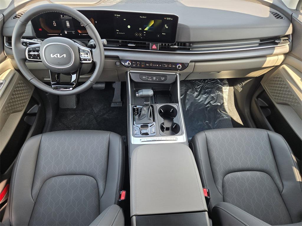 new 2026 Kia Carnival car, priced at $39,895