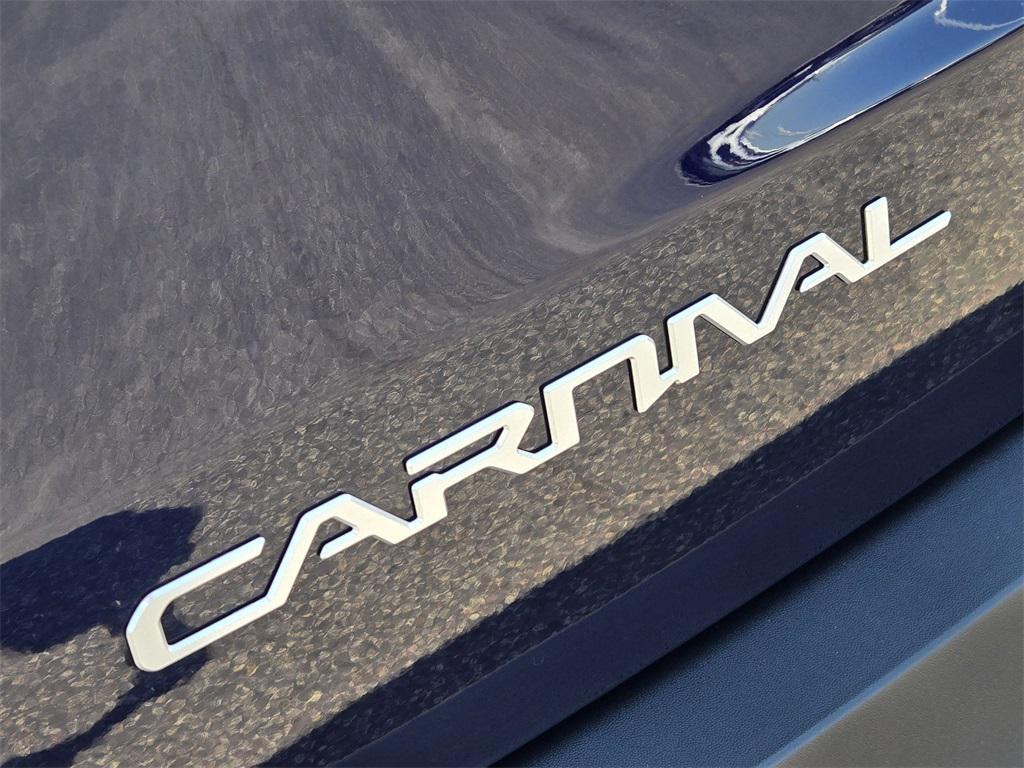 new 2026 Kia Carnival Hybrid car, priced at $41,908