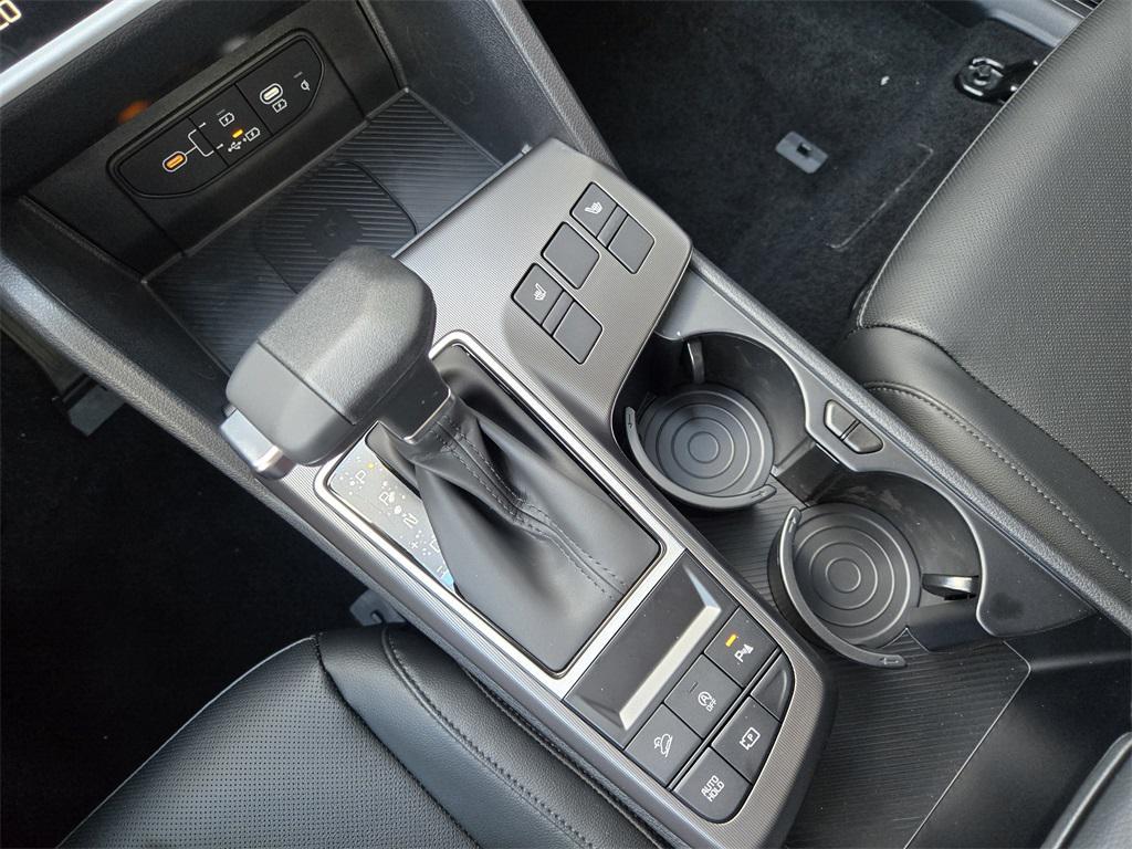 new 2026 Kia Sportage car, priced at $30,281