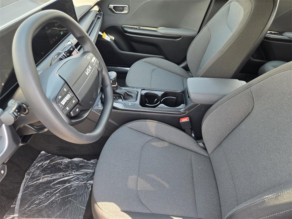new 2025 Kia K4 car, priced at $21,976
