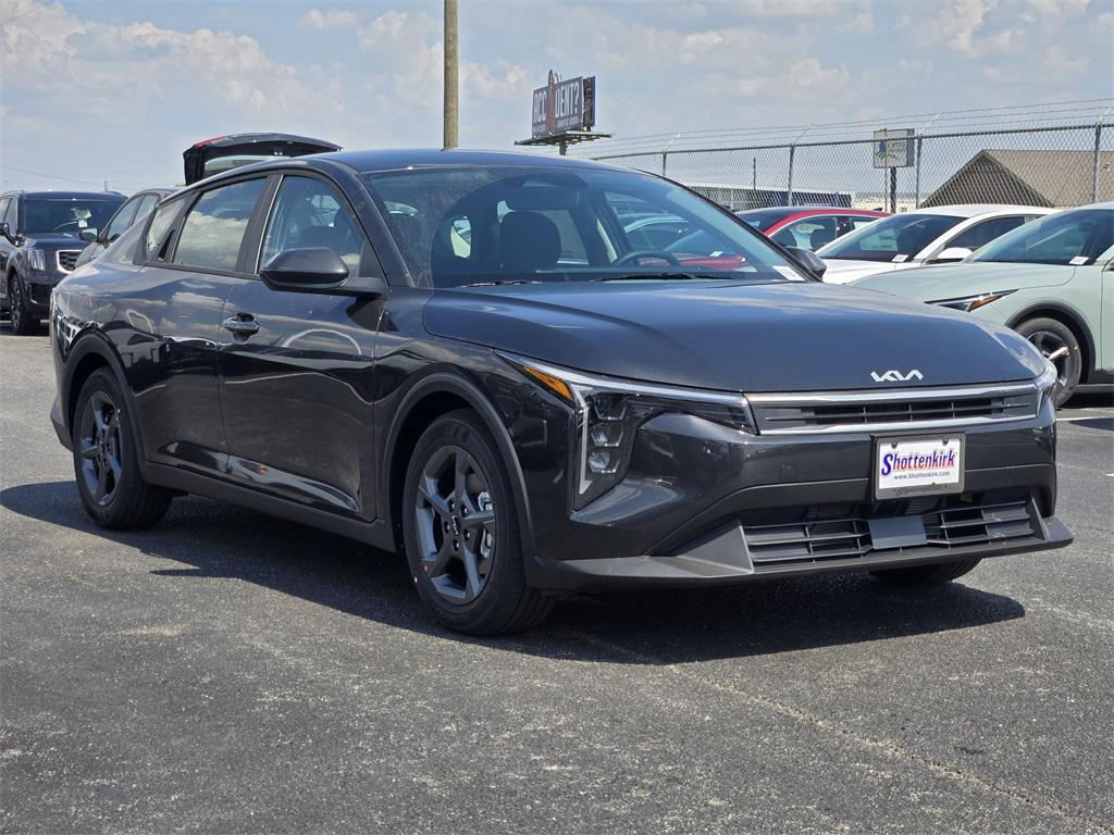 new 2025 Kia K4 car, priced at $21,976