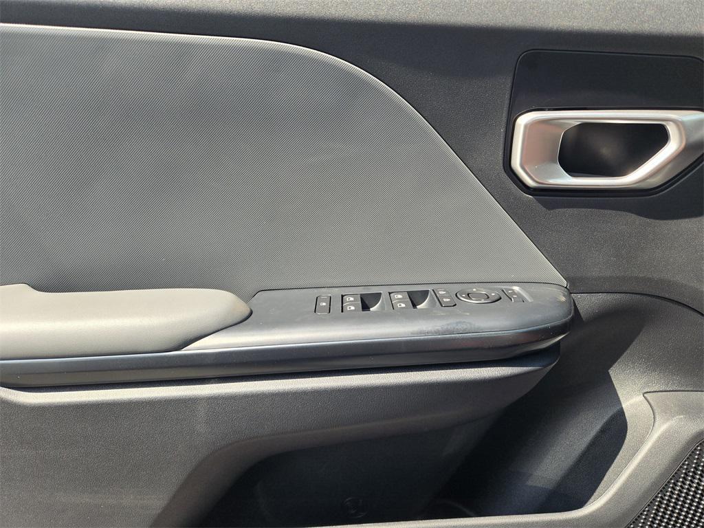 new 2025 Kia K4 car, priced at $21,976