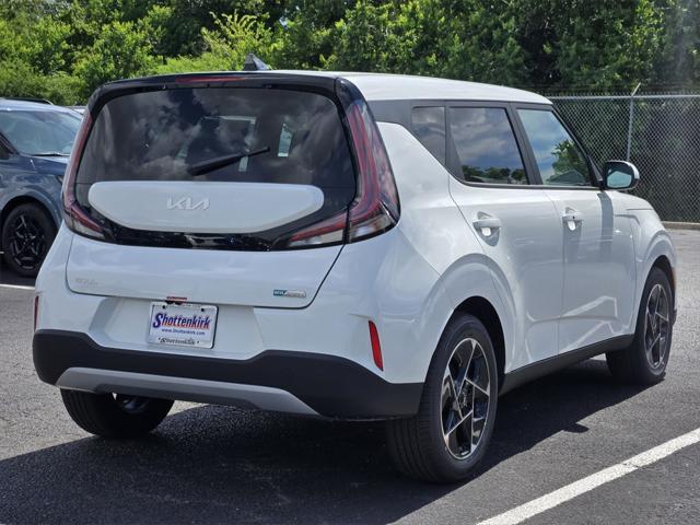 new 2025 Kia Soul car, priced at $24,108