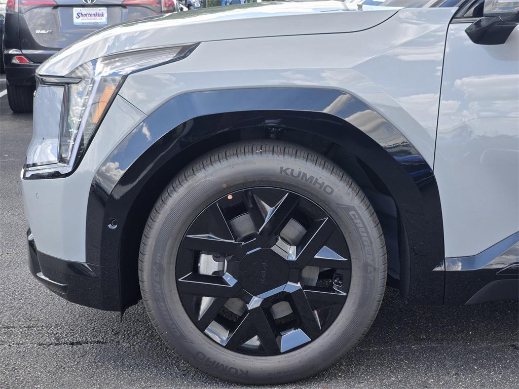new 2026 Kia EV9 car, priced at $59,123