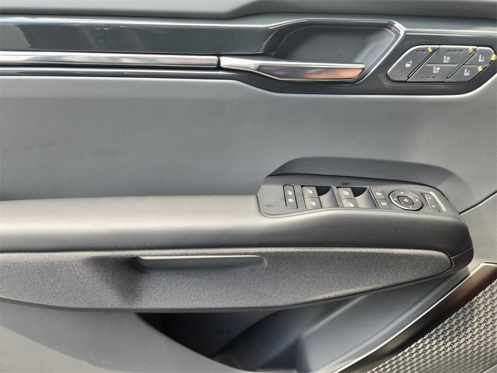 new 2026 Kia EV9 car, priced at $59,123