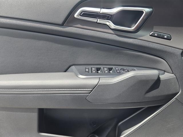 new 2026 Kia Sportage car, priced at $35,872