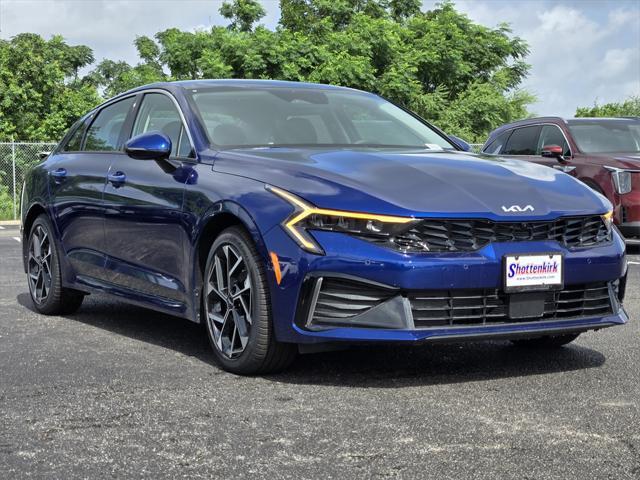 new 2025 Kia K5 car, priced at $32,887