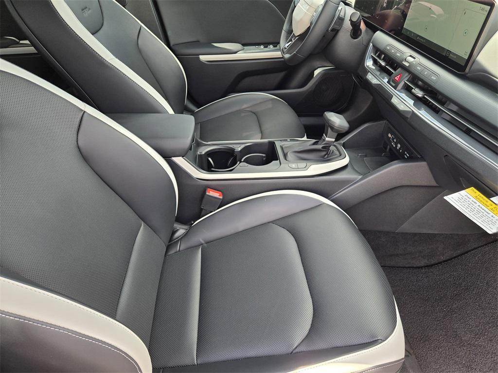 new 2025 Kia K4 car, priced at $26,677