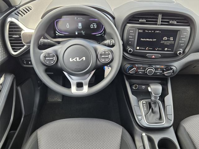 new 2025 Kia Soul car, priced at $20,537