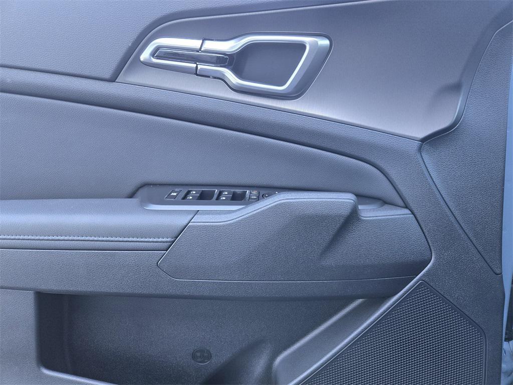 new 2026 Kia Sportage Hybrid car, priced at $32,834