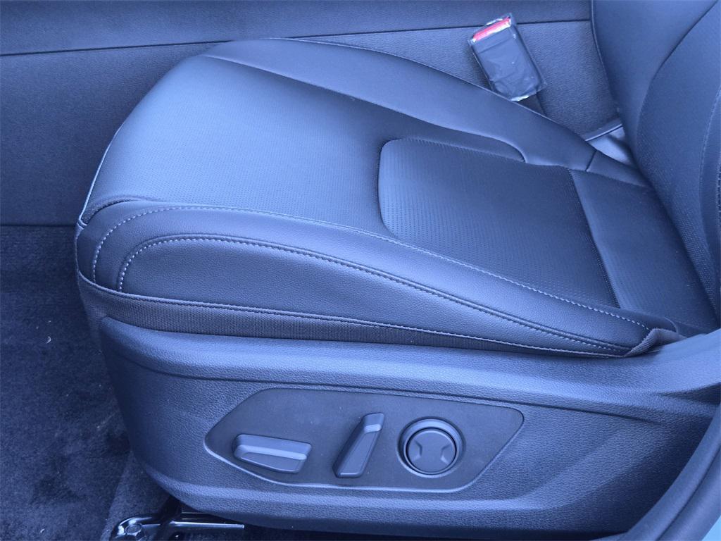 new 2026 Kia Sportage Hybrid car, priced at $32,834