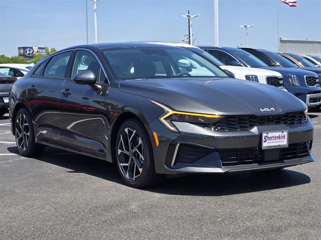 new 2025 Kia K5 car, priced at $32,822