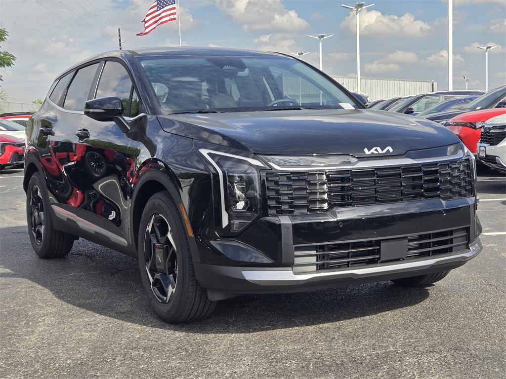 new 2026 Kia Sportage car, priced at $29,796