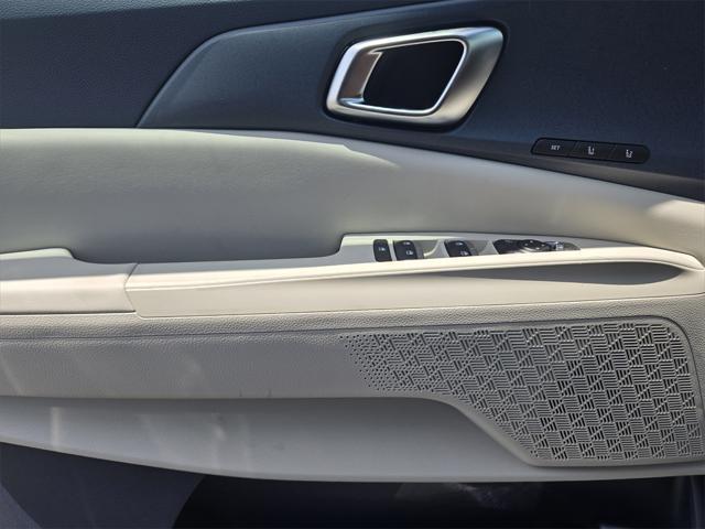 new 2025 Kia Carnival car, priced at $41,399