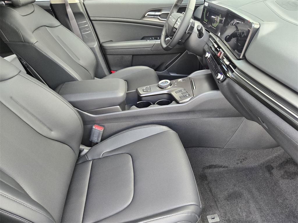 new 2026 Kia Sportage Hybrid car, priced at $33,319