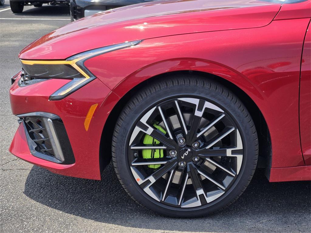 new 2026 Kia K5 car, priced at $34,595