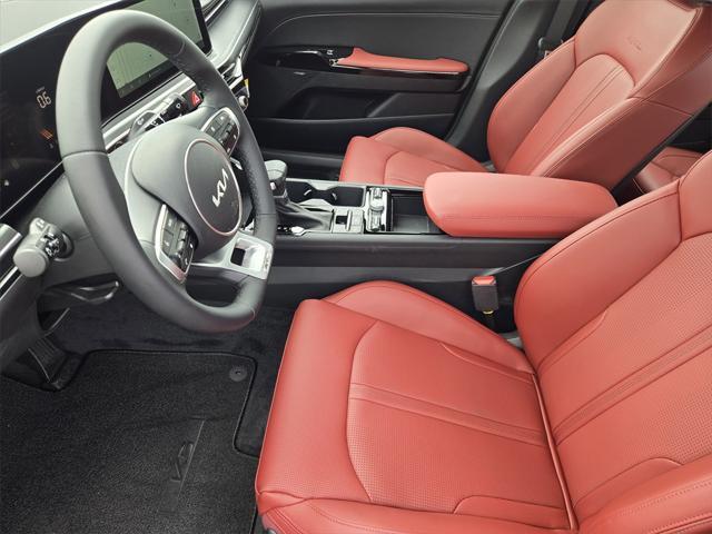 new 2025 Kia K5 car, priced at $29,588
