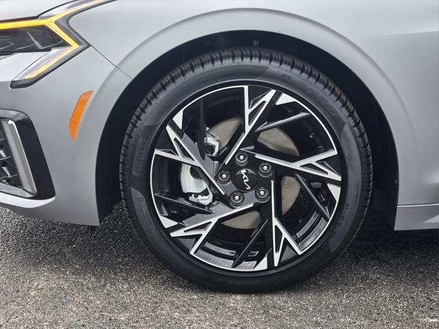 new 2025 Kia K5 car, priced at $29,588