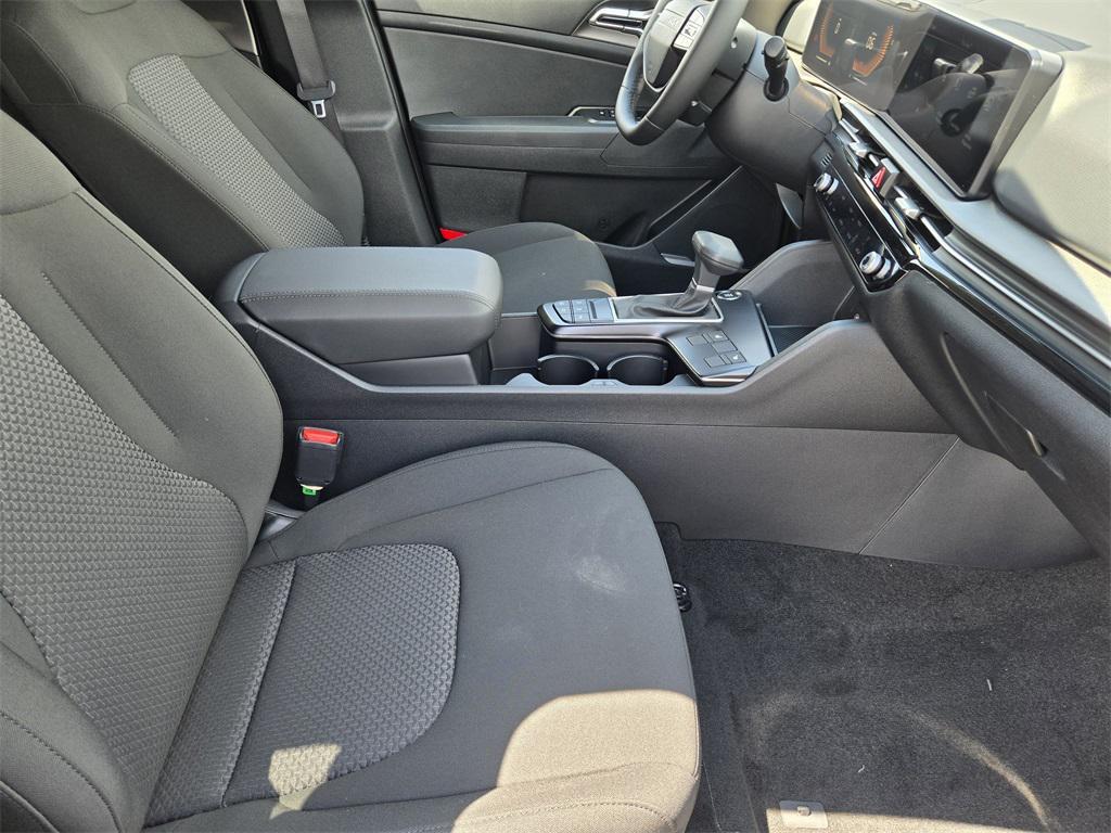 new 2026 Kia Sportage car, priced at $30,135