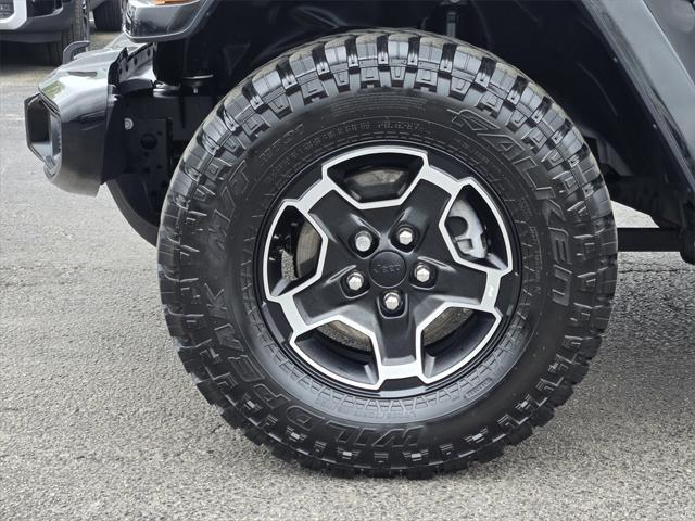used 2023 Jeep Gladiator car, priced at $40,977