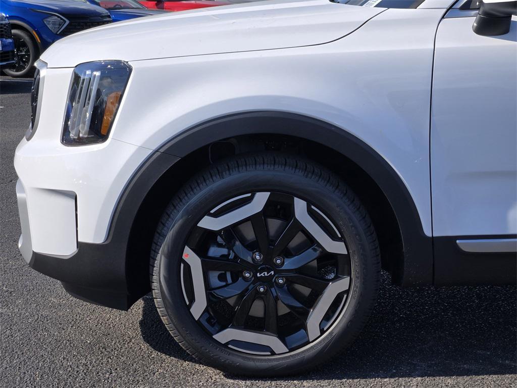 new 2025 Kia Telluride car, priced at $41,282