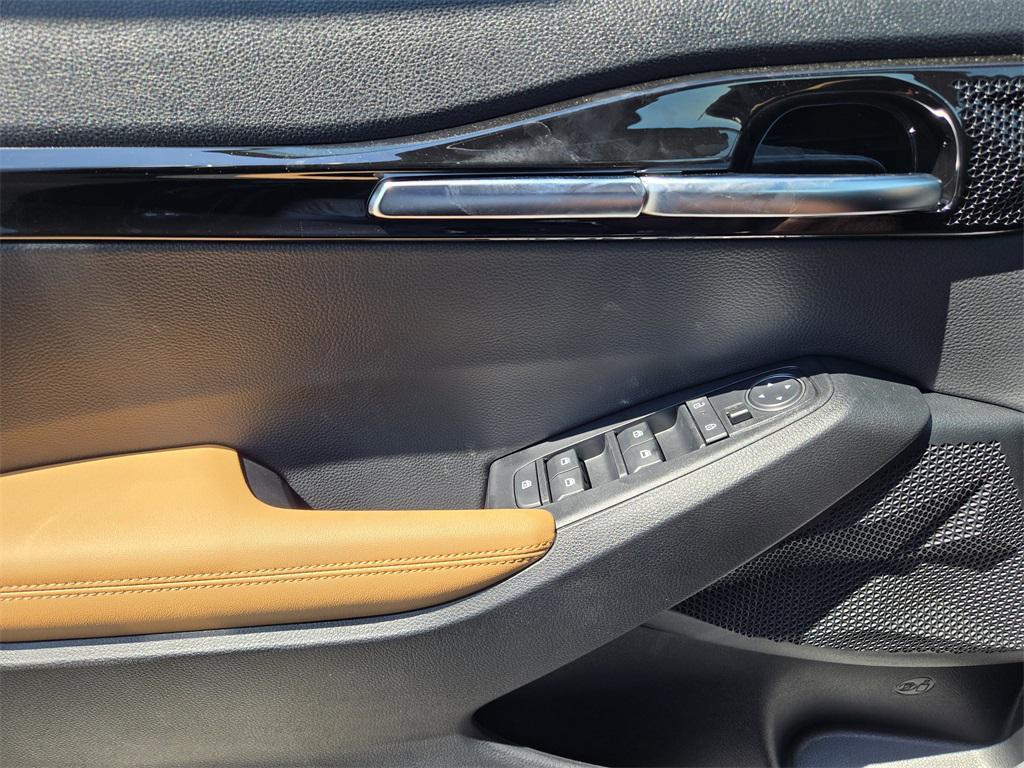 new 2026 Kia Seltos car, priced at $26,336