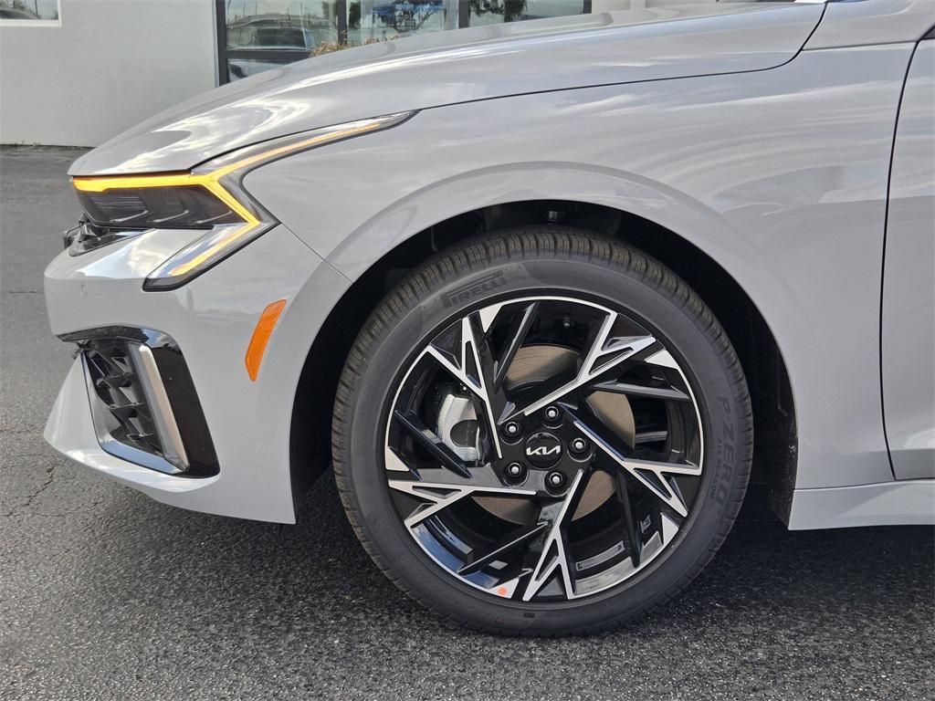 new 2026 Kia K5 car, priced at $27,275