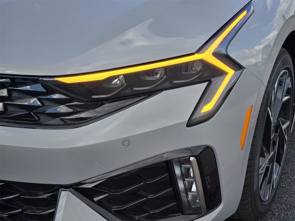new 2026 Kia K5 car, priced at $27,275