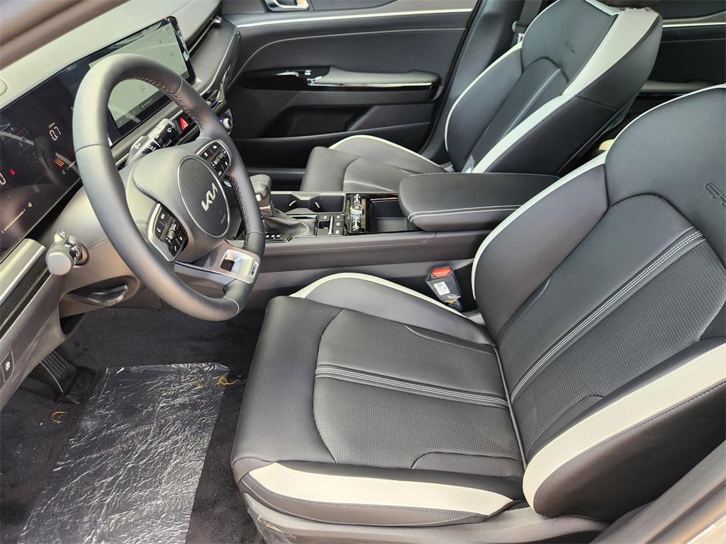 new 2025 Kia K5 car, priced at $30,063