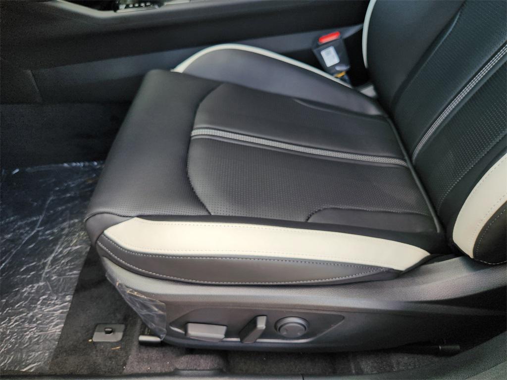 new 2025 Kia K5 car, priced at $30,063