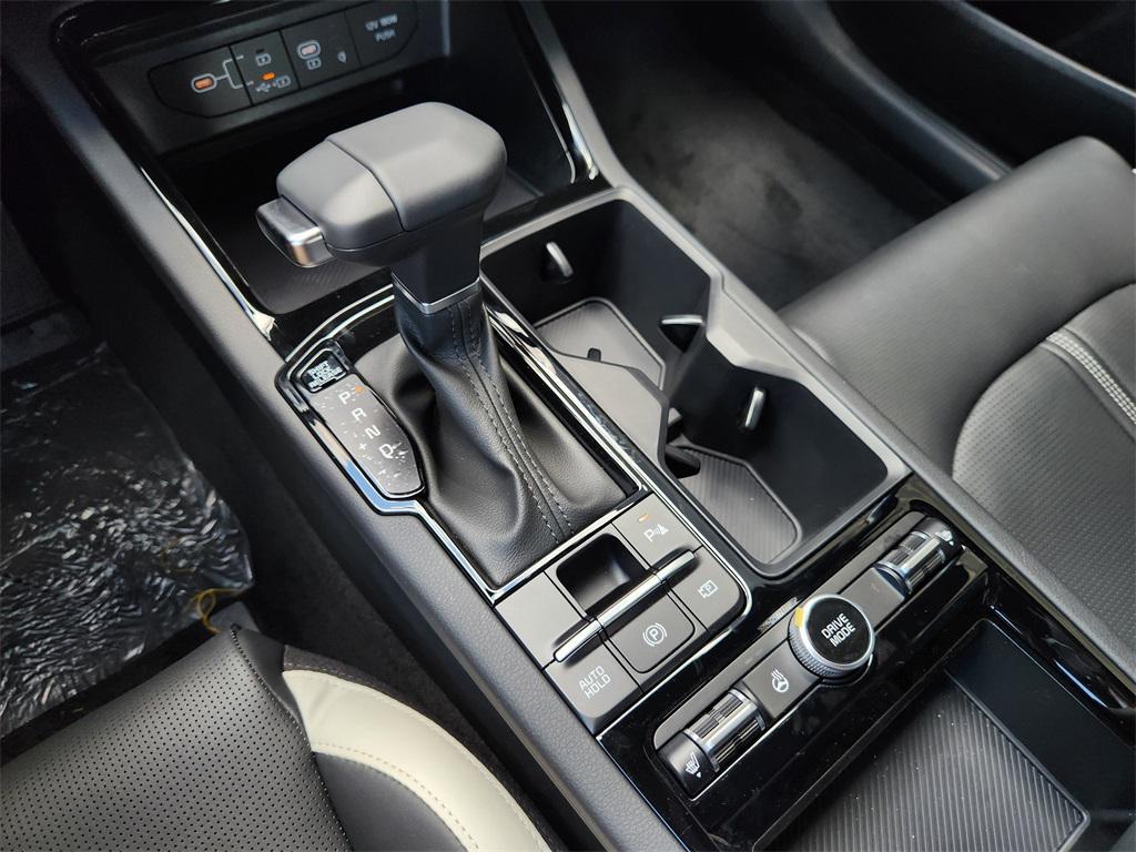 new 2025 Kia K5 car, priced at $30,063