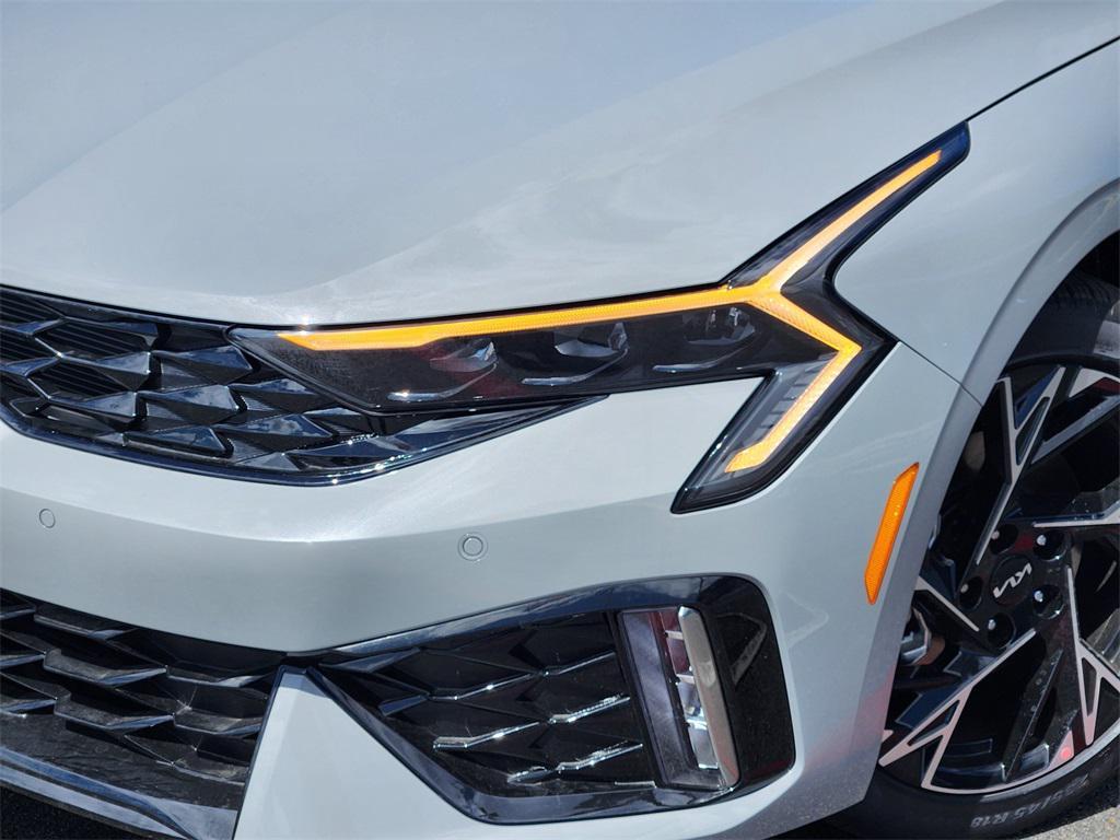 new 2025 Kia K5 car, priced at $30,063