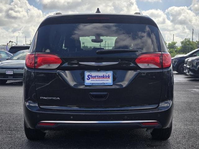 used 2020 Chrysler Pacifica car, priced at $14,991