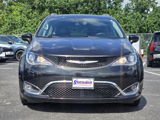 used 2020 Chrysler Pacifica car, priced at $14,991