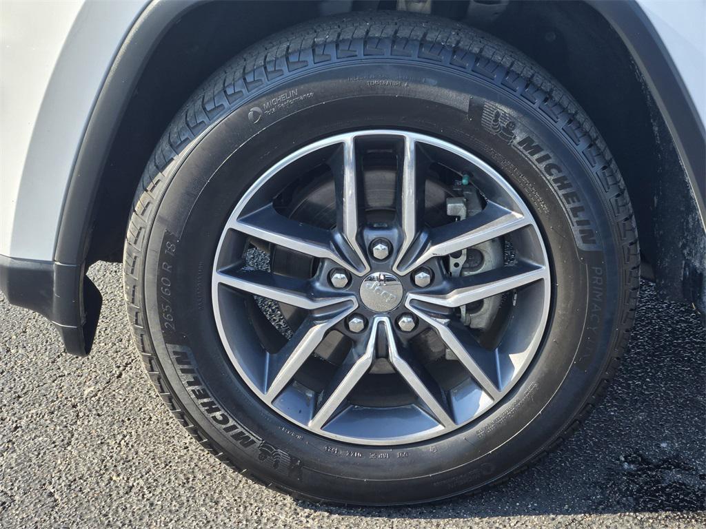 used 2018 Jeep Grand Cherokee car, priced at $14,602