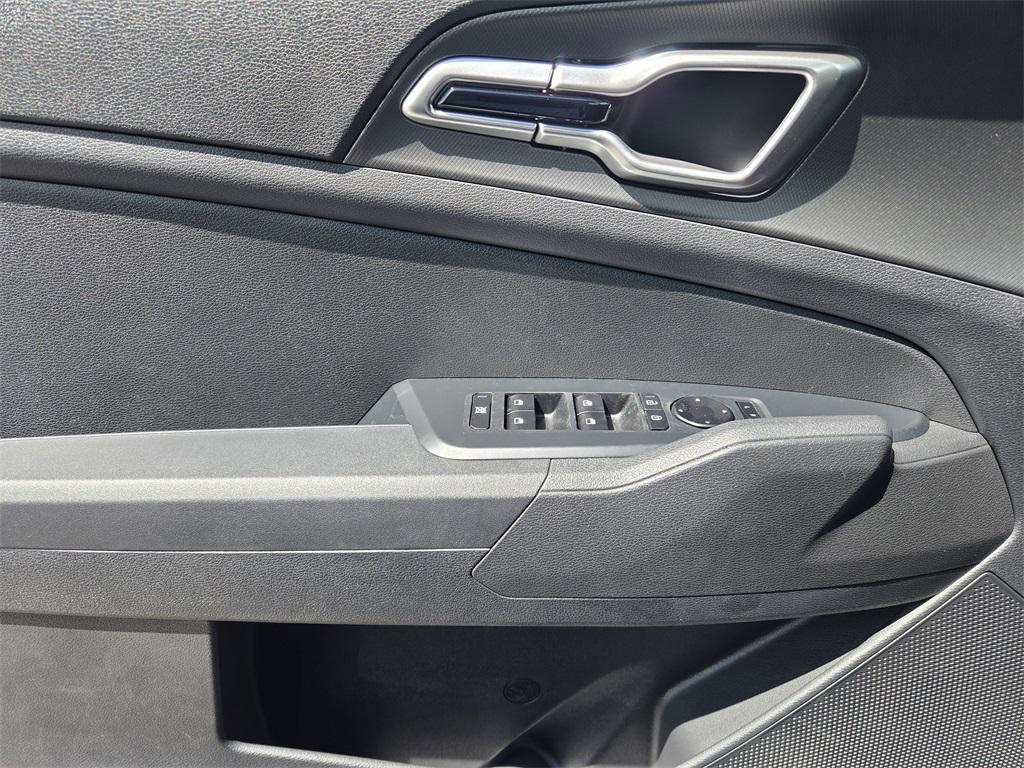 new 2026 Kia Sportage Hybrid car, priced at $29,234