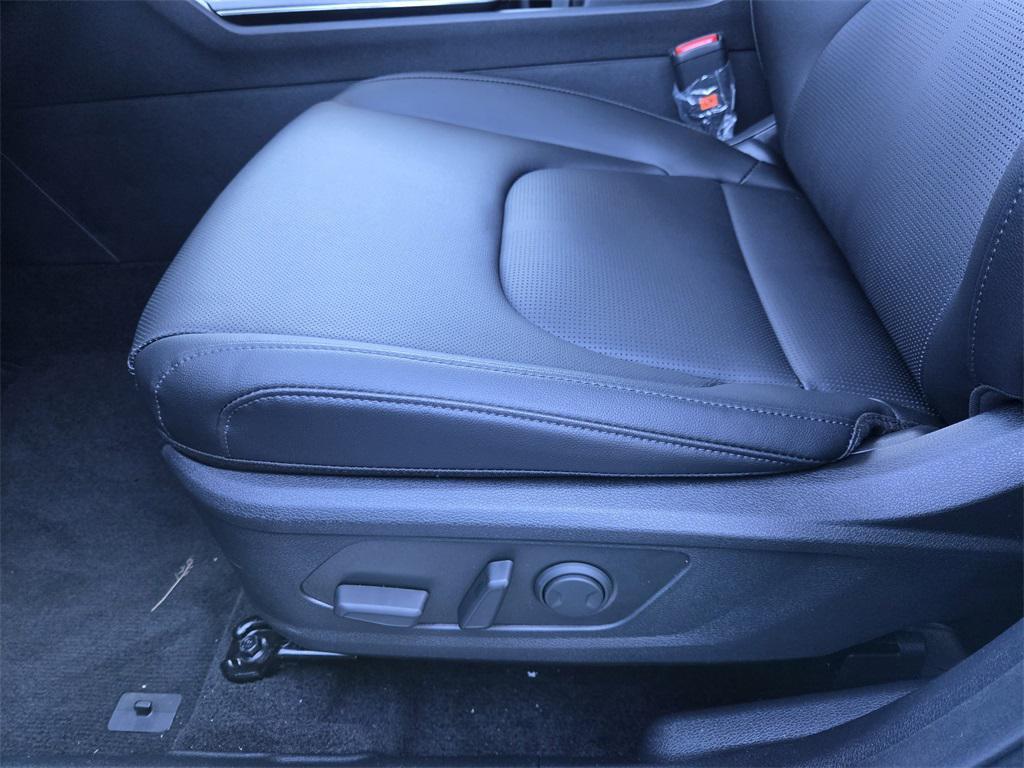 new 2026 Kia Sportage car, priced at $30,759