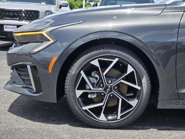 new 2025 Kia K5 car, priced at $33,310