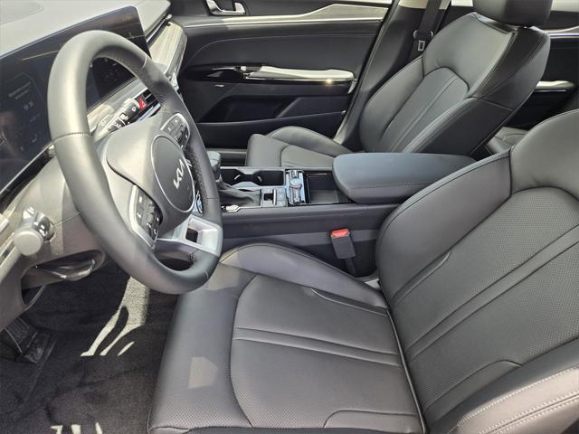 new 2025 Kia K5 car, priced at $33,310