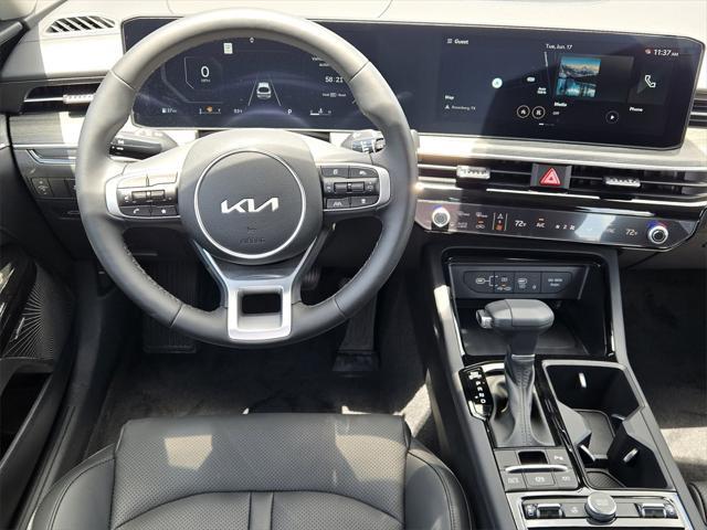 new 2025 Kia K5 car, priced at $33,310