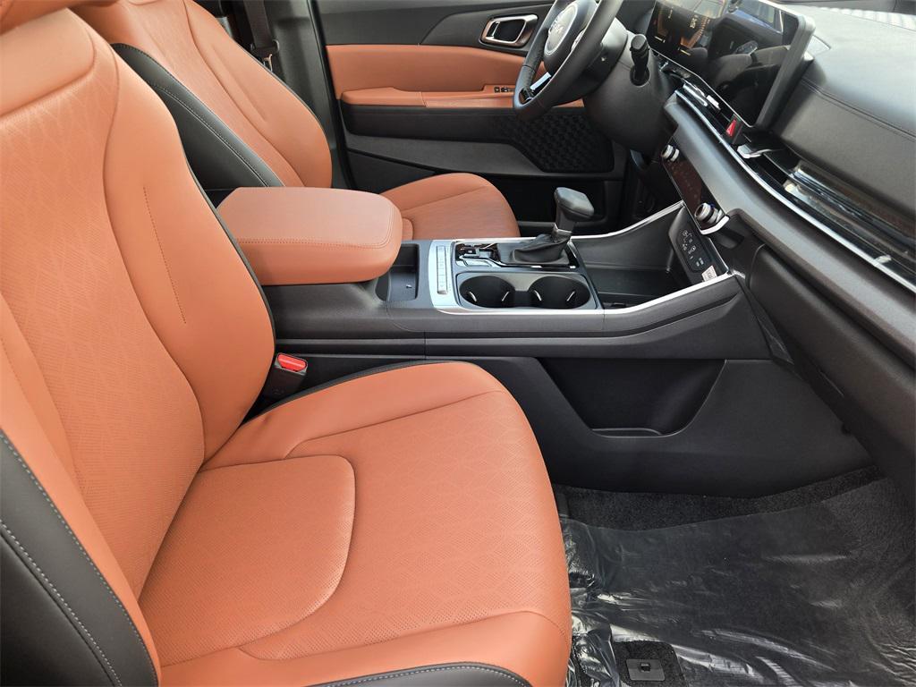 new 2026 Kia Carnival car, priced at $38,994