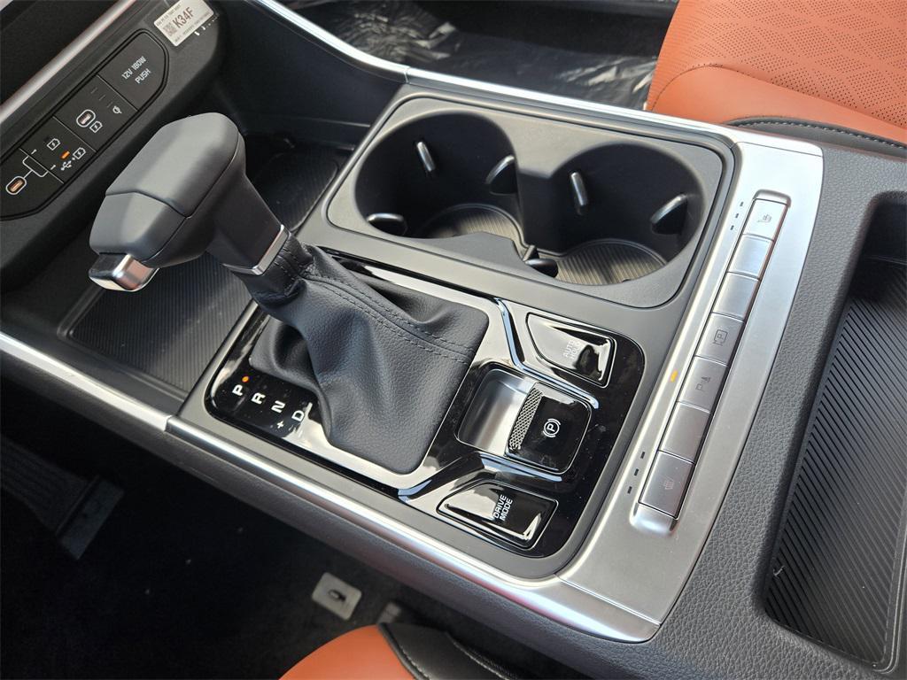 new 2026 Kia Carnival car, priced at $38,994