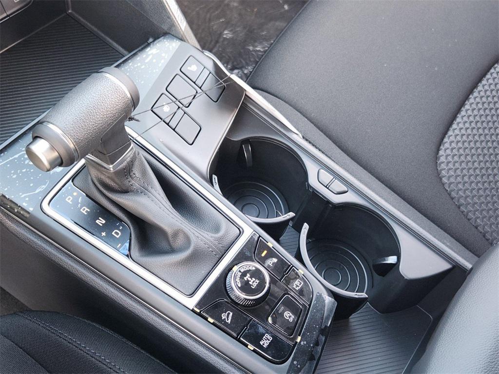 new 2025 Kia Sportage car, priced at $24,341