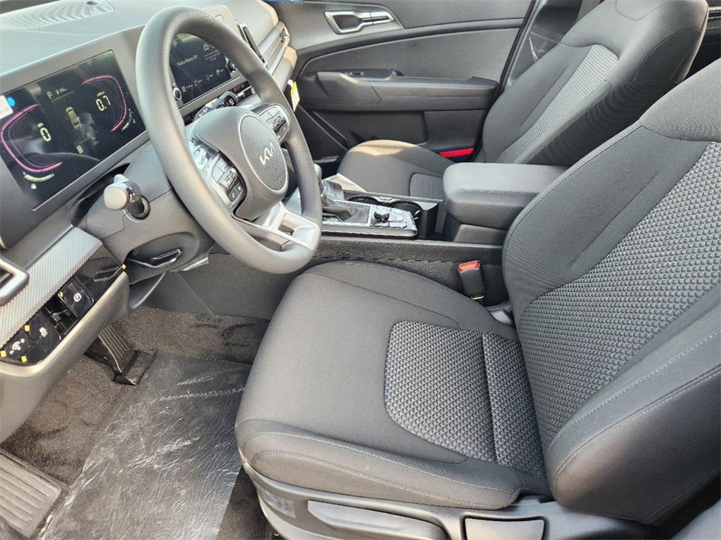 new 2025 Kia Sportage car, priced at $24,341