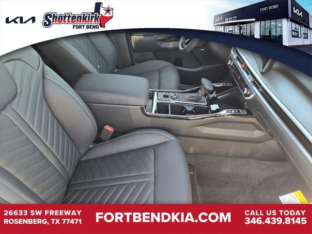 new 2025 Kia Sorento car, priced at $48,300
