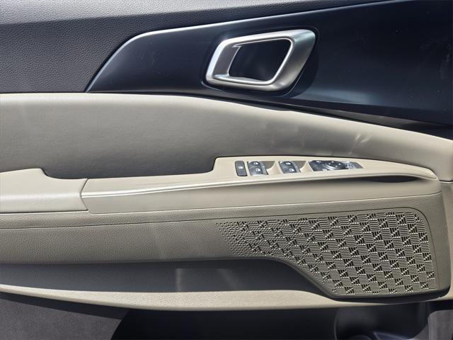 new 2025 Kia Carnival car, priced at $37,649