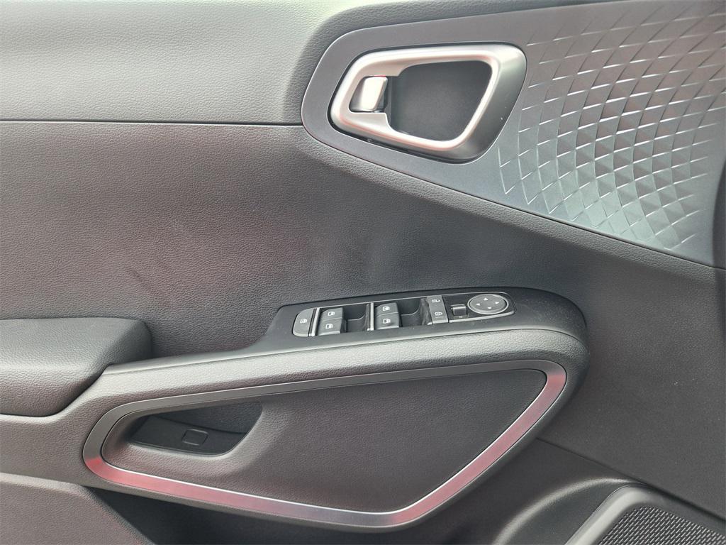 new 2025 Kia Soul car, priced at $23,094