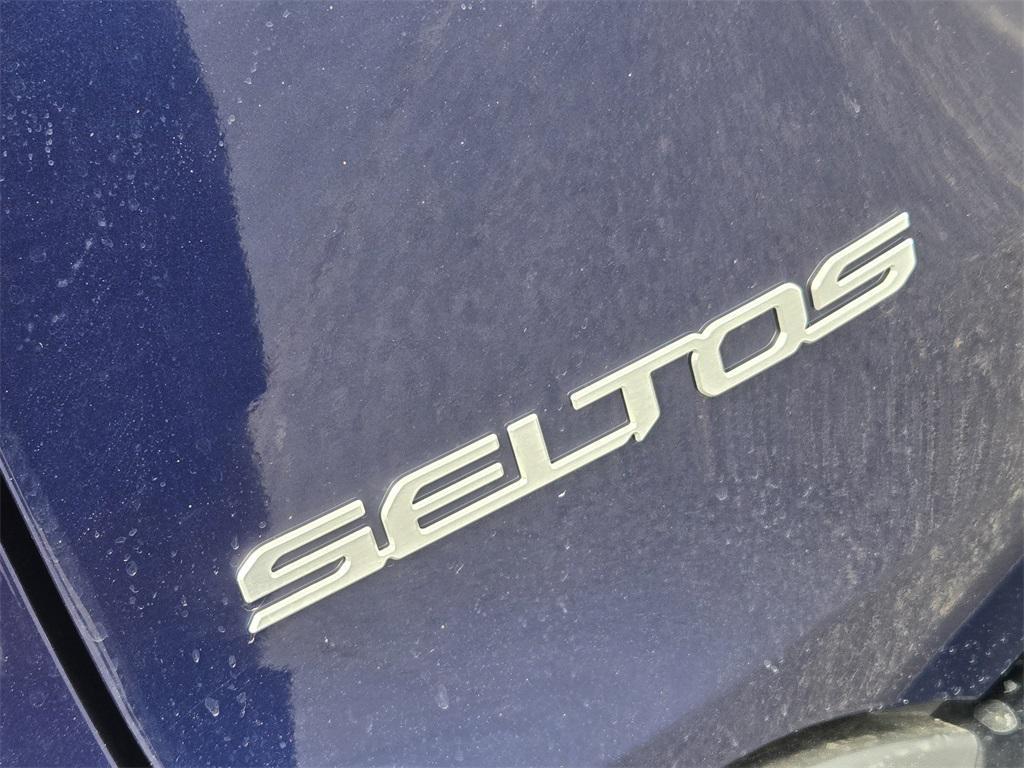 new 2026 Kia Seltos car, priced at $27,412